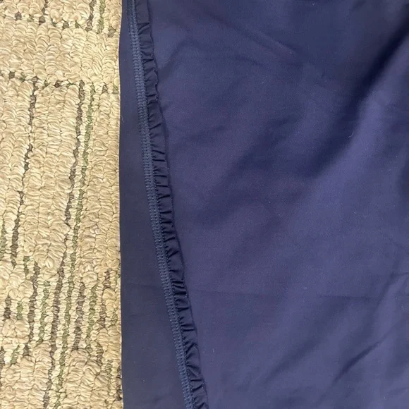 Lululemon Navy Blue Athletic Capris with Tie-Dye Waistband size 12 - Picture 4 of 5